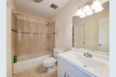 1911 Sherwood Forest Street #2, Houston, TX 77043 - Photo 15