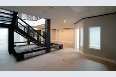 9220 Rasmus Drive, Houston, TX 77063 - Photo 21