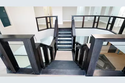 9220 Rasmus Drive, Houston, TX 77063 - Photo 9