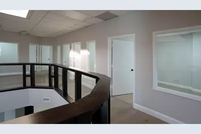 9220 Rasmus Drive, Houston, TX 77063 - Photo 11