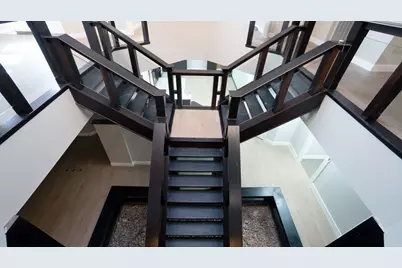 9220 Rasmus Drive, Houston, TX 77063 - Photo 19