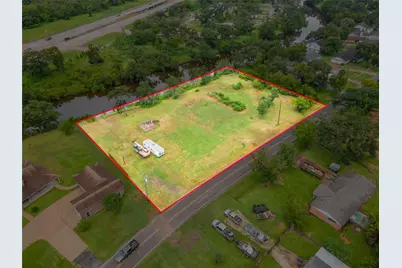 315 Edgewater Street, Clute, TX 77531 - Photo 7