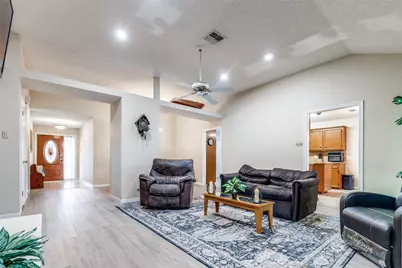 2507 N 18th Street N, Texas City, TX 77590 - Photo 5