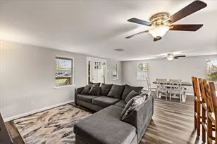 7908 Pin Oak Rd, Alvin, TX 77511 - Photo 9