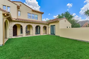 82 E Crystal Canyon Cir, The Woodlands, TX 77389 - Photo 31