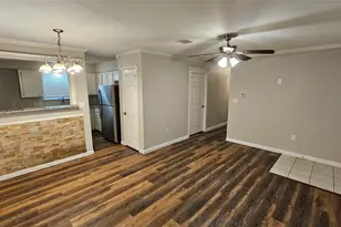 11046 Spottswood Dr, Houston, TX 77016 - Photo 5