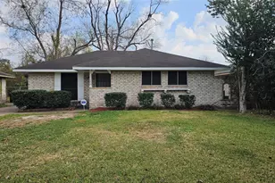 11046 Spottswood Dr, Houston, TX 77016 - Photo 1