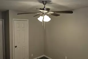 11046 Spottswood Dr, Houston, TX 77016 - Photo 11