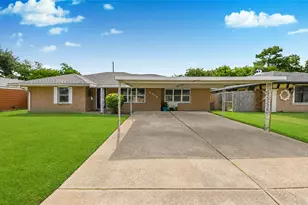 5758 Meadow Creek Ln, Houston, TX 77017 - Photo 3