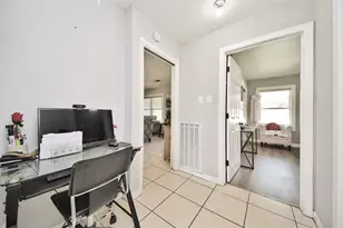 5758 Meadow Creek Ln, Houston, TX 77017 - Photo 33