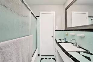 5758 Meadow Creek Ln, Houston, TX 77017 - Photo 29