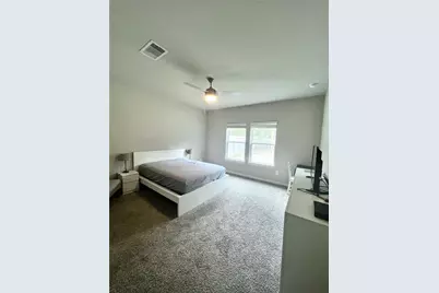 14233 Wonder Lake, Conroe, TX 77384 - Photo 9