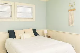 146 Tamana Dr, Galveston, TX 77554 - Photo 27