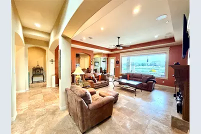 716 Pegasus Lane, League City, TX 77573 - Photo 11