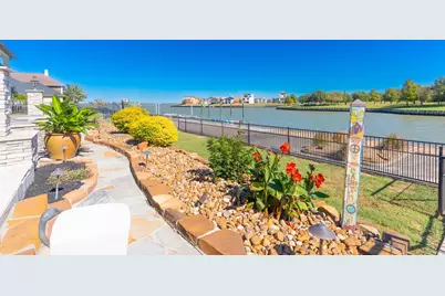 716 Pegasus Lane, League City, TX 77573 - Photo 35