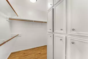 33 Crystal Lake Ln, The Woodlands, TX 77380 - Photo 15