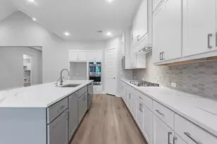 18307 Red Dahlia Rd, Richmond, TX 77407 - Photo 3