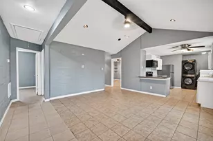 11927 Flushing Meadows Dr, Houston, TX 77089 - Photo 7