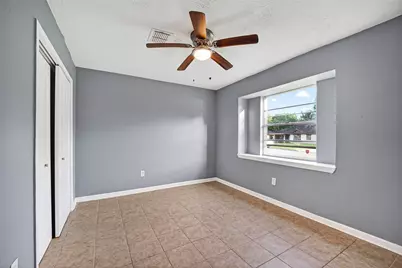 11927 Flushing Meadows Drive, Houston, TX 77089 - Photo 29