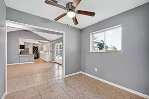 11927 Flushing Meadows Dr, Houston, TX 77089 - Photo 27
