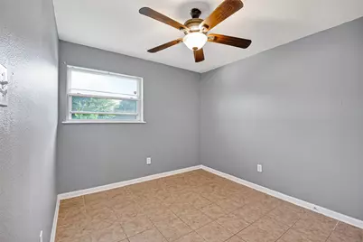 11927 Flushing Meadows Drive, Houston, TX 77089 - Photo 27