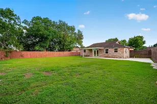 11927 Flushing Meadows Dr, Houston, TX 77089 - Photo 35