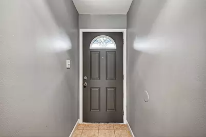 11927 Flushing Meadows Drive, Houston, TX 77089 - Photo 5