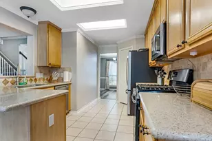 20915 Sandy Briar Ct, Spring, TX 77379 - Photo 9