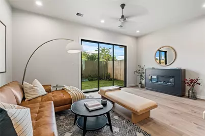 3925 Willowbend Point Drive, Houston, TX 77025 - Photo 17