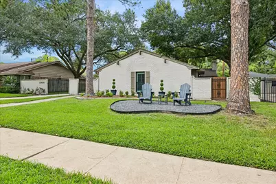 10618 Cranbrook Road, Houston, TX 77042 - Photo 3