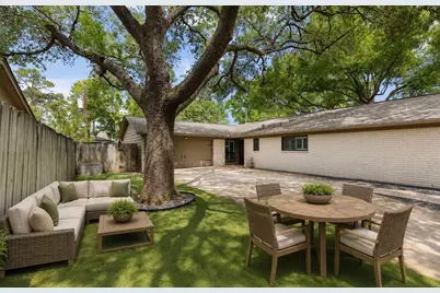 10618 Cranbrook Road, Houston, TX 77042 - Photo 5