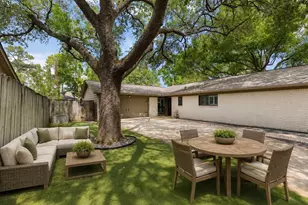10618 Cranbrook Rd, Houston, TX 77042 - Photo 5