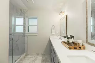 10618 Cranbrook Rd, Houston, TX 77042 - Photo 25