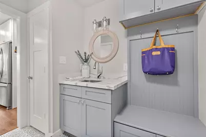 10618 Cranbrook Road, Houston, TX 77042 - Photo 11