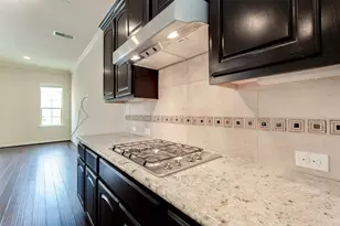 2710 Shadybrook Meadow Dr, Houston, TX 77080 - Photo 11