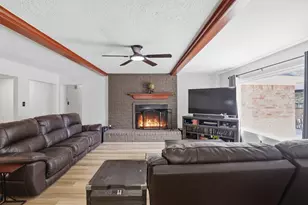 25415 Friar Lake Ln, Spring, TX 77373 - Photo 9
