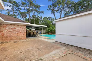 25415 Friar Lake Ln, Spring, TX 77373 - Photo 23