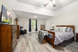 10807 Amar Dr, Conroe, TX 77303 - Photo 15