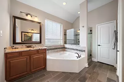 18619 Navarro Branch Drive, Cypress, TX 77433 - Photo 17