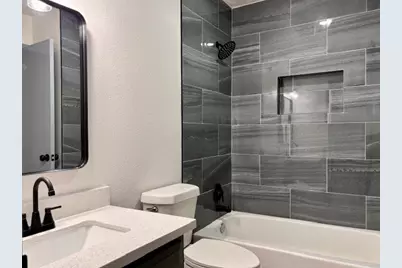 5014 Meadow Place Drive, La Porte, TX 77571 - Photo 5