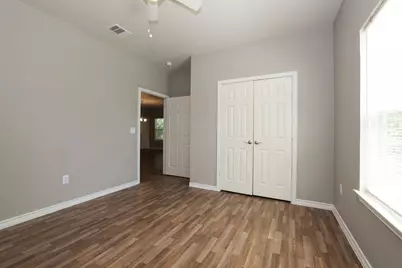 204 S 13th Street, Conroe, TX 77301 - Photo 13