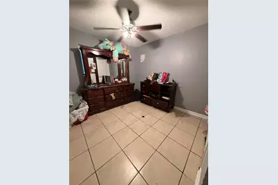 5715 Waterford Drive, Houston, TX 77033 - Photo 19
