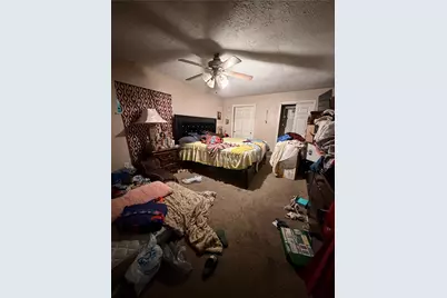 5715 Waterford Drive, Houston, TX 77033 - Photo 9