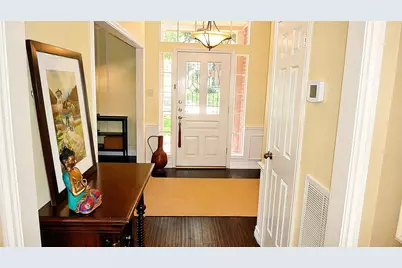 3814 Bayou Bend Court, Sugar Land, TX 77479 - Photo 9