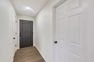 5506 Elm Tree Dr, Houston, TX 77048 - Photo 17