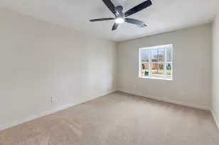 5506 Elm Tree Dr, Houston, TX 77048 - Photo 5