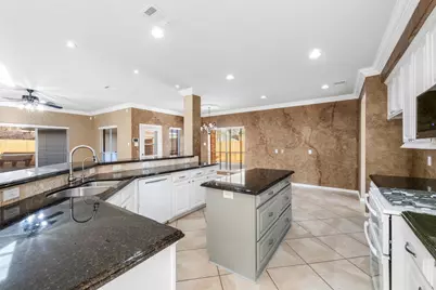 2406 Spanish Oak Hill Court, Spring, TX 77388 - Photo 15