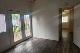 4439 S 13th St, Bacliff, TX 77518 - Photo 3