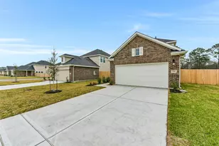 3842 Sugardale St, Baytown, TX 77521 - Photo 3