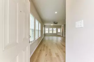 3842 Sugardale St, Baytown, TX 77521 - Photo 5